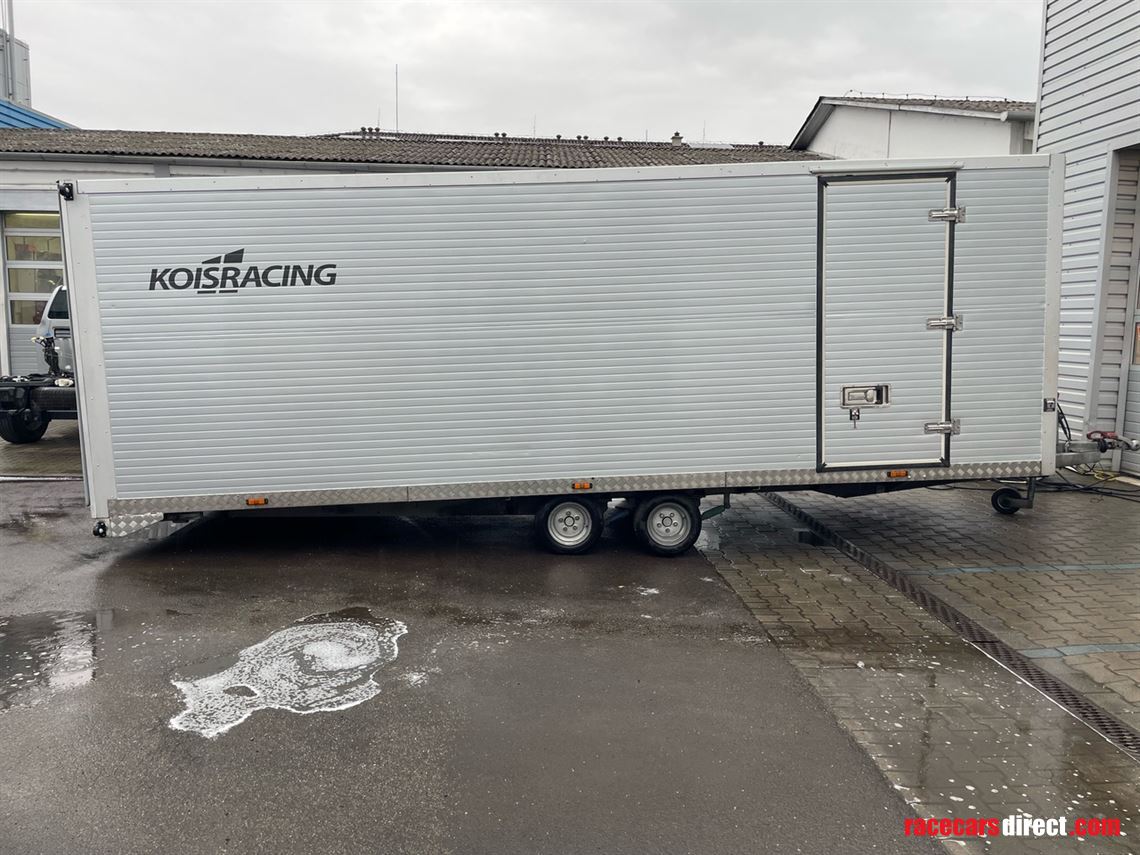 agados-car-trailer-enclosed-transporter