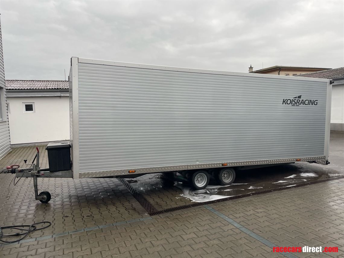 agados-car-trailer-enclosed-transporter