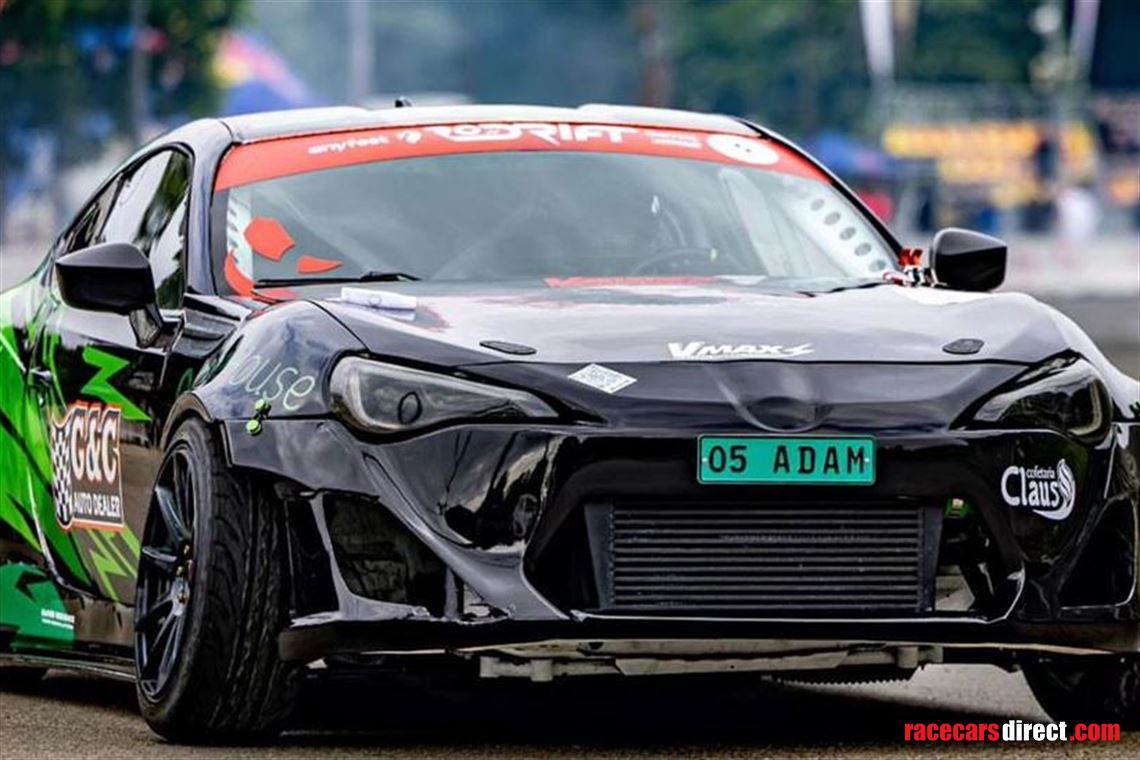 toyota-gt86-drift