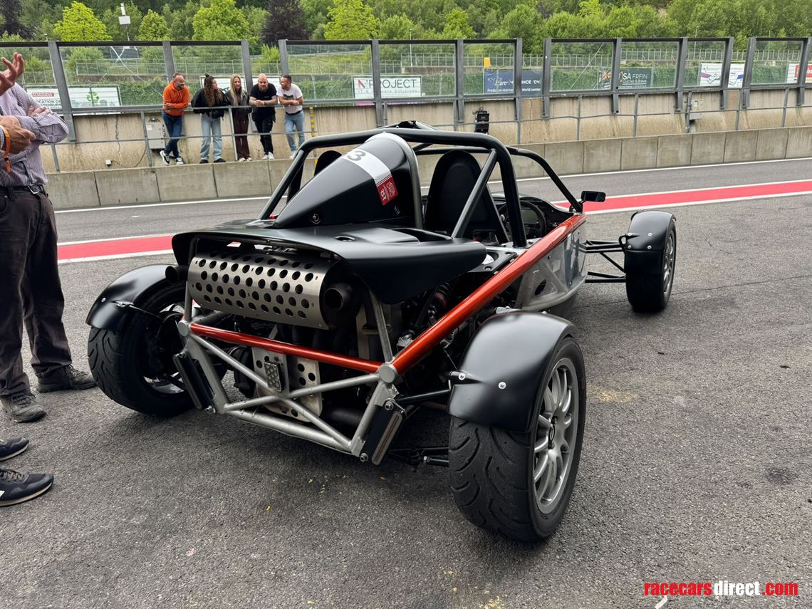 ariel-atom-3-trackday-car