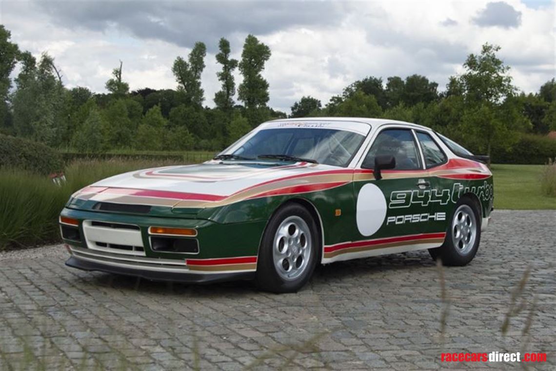 Racecarsdirect.com - Porsche 944 Turbo Cup