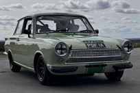 1963-mk1-ford-cortina-race-car