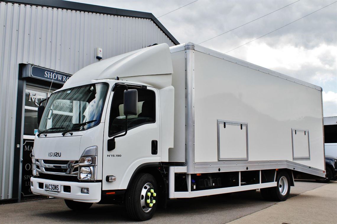 isuzu-n75190-e6-75-tone-enclosed-car-transpor