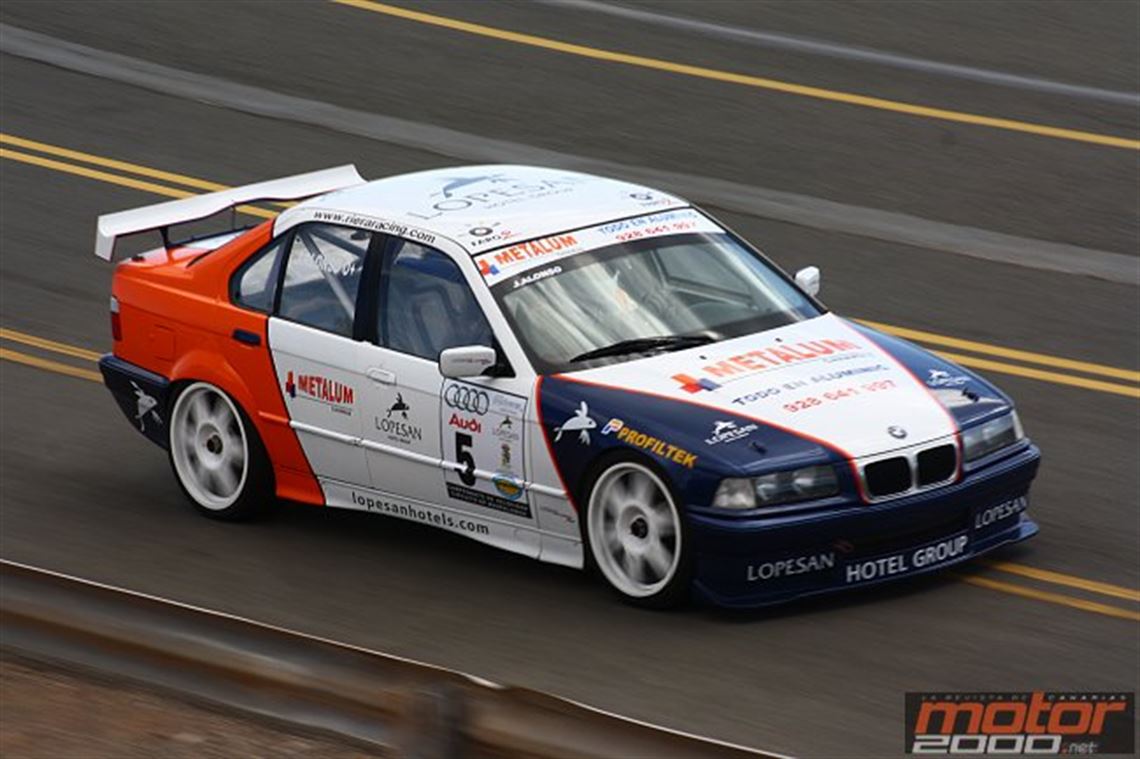 genuine-bmw-team-schnitzer-supertourer-btcc-a