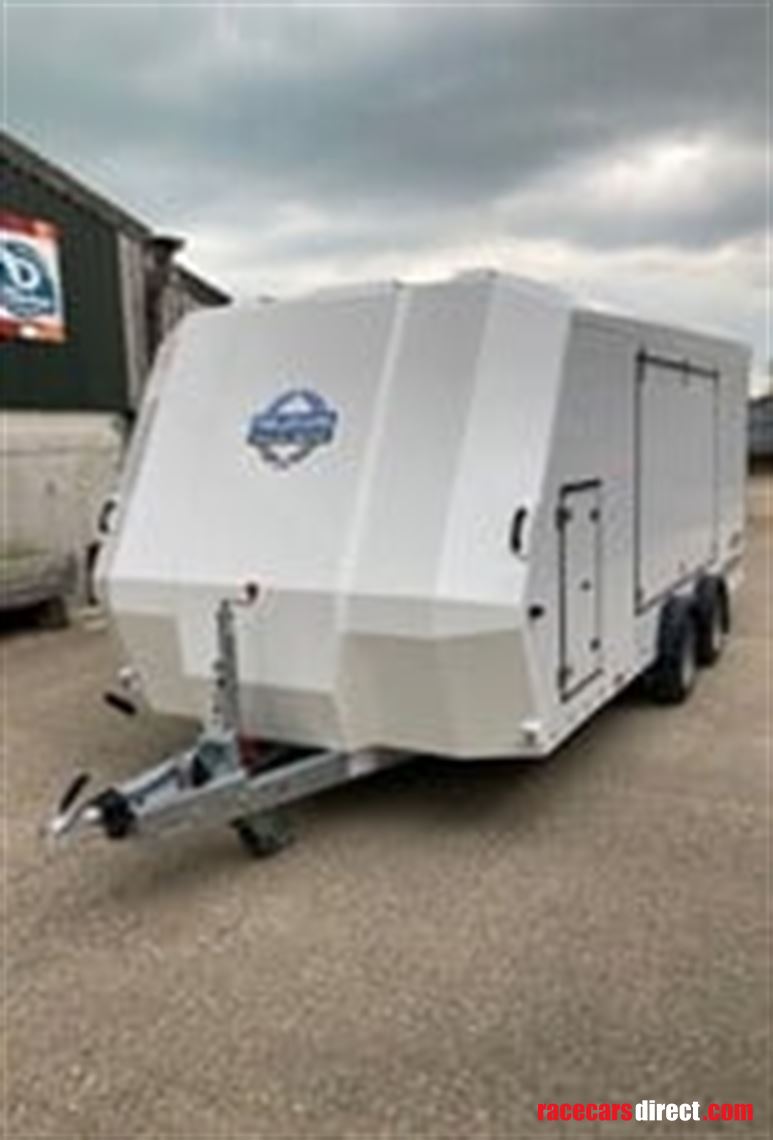 brian-james-race-sport-vehicle-trailer-5m-x-2