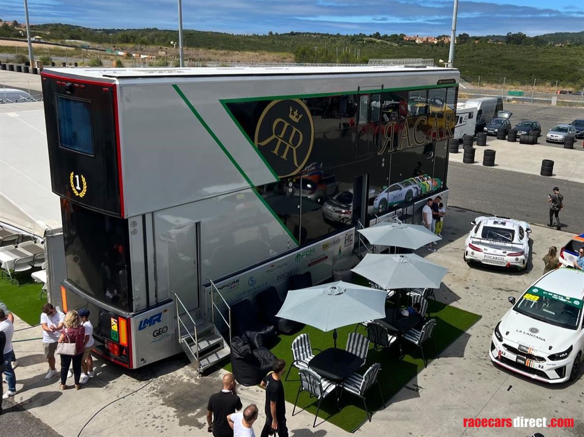 titan-1007-hospitality-trailer-ex-brawn-gp-f1