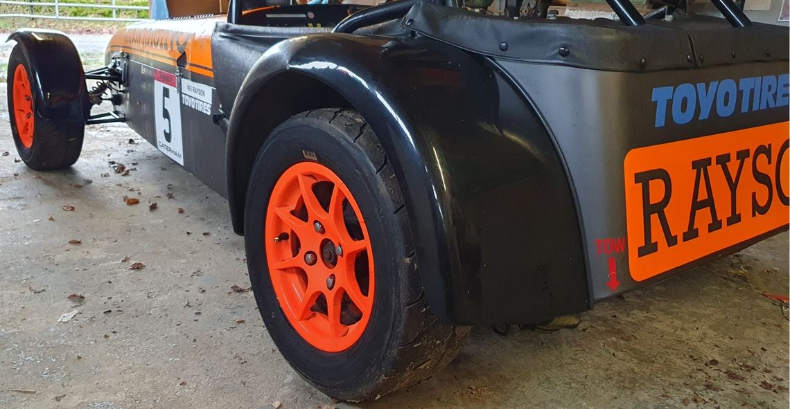 caterham-supersport-sigmax-trailer-spares