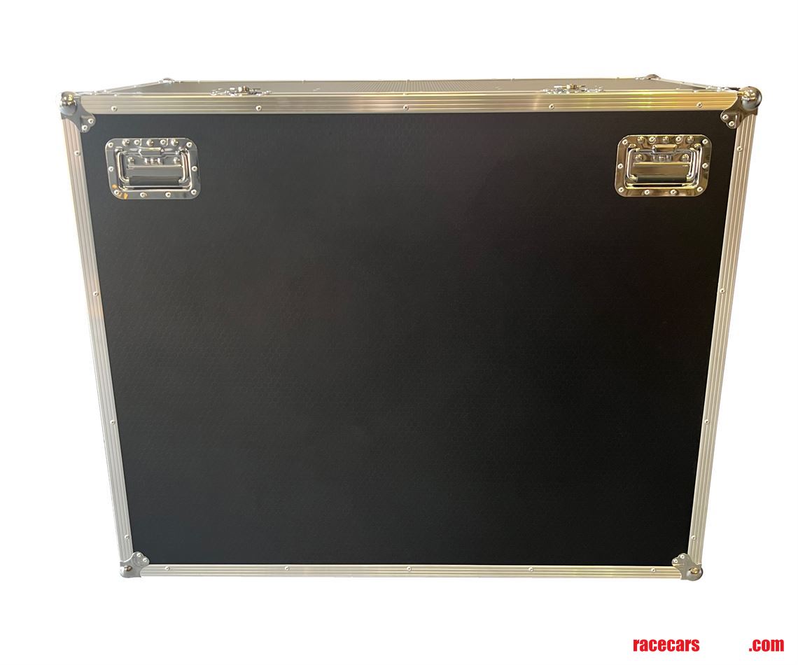 hospitality-flight-case-with-fridge-draws---v