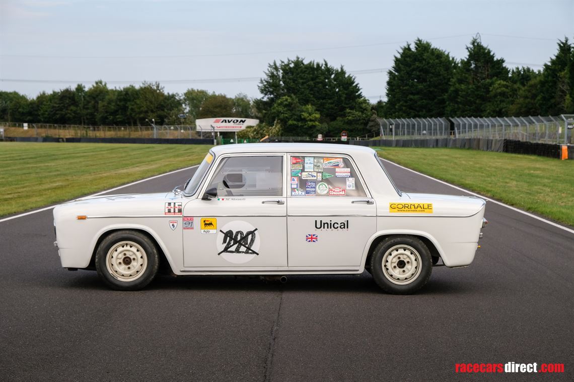 1965-lancia-fulvia-berlina-2c