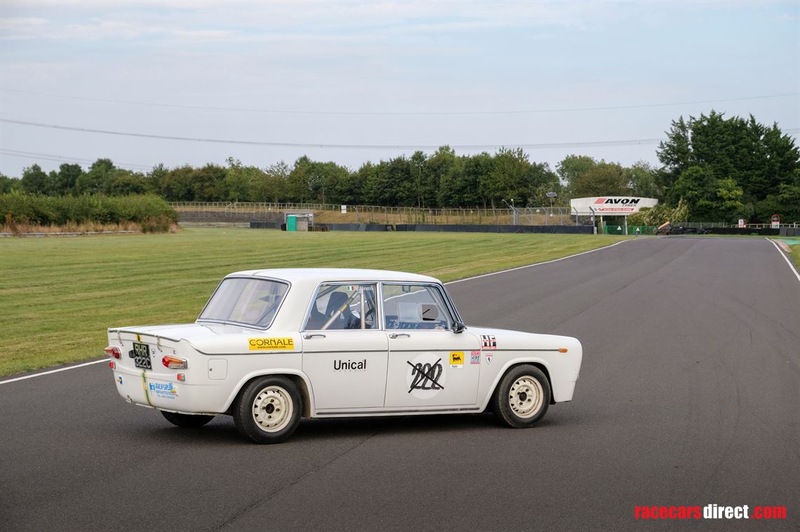 1965-lancia-fulvia-berlina-2c