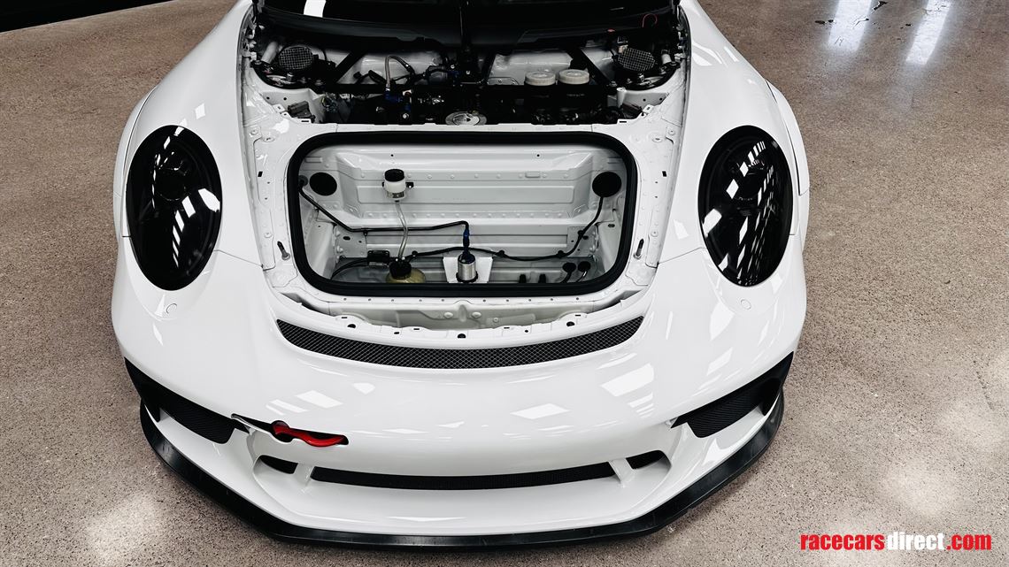 porsche-9912-cup-2018-565h-abs