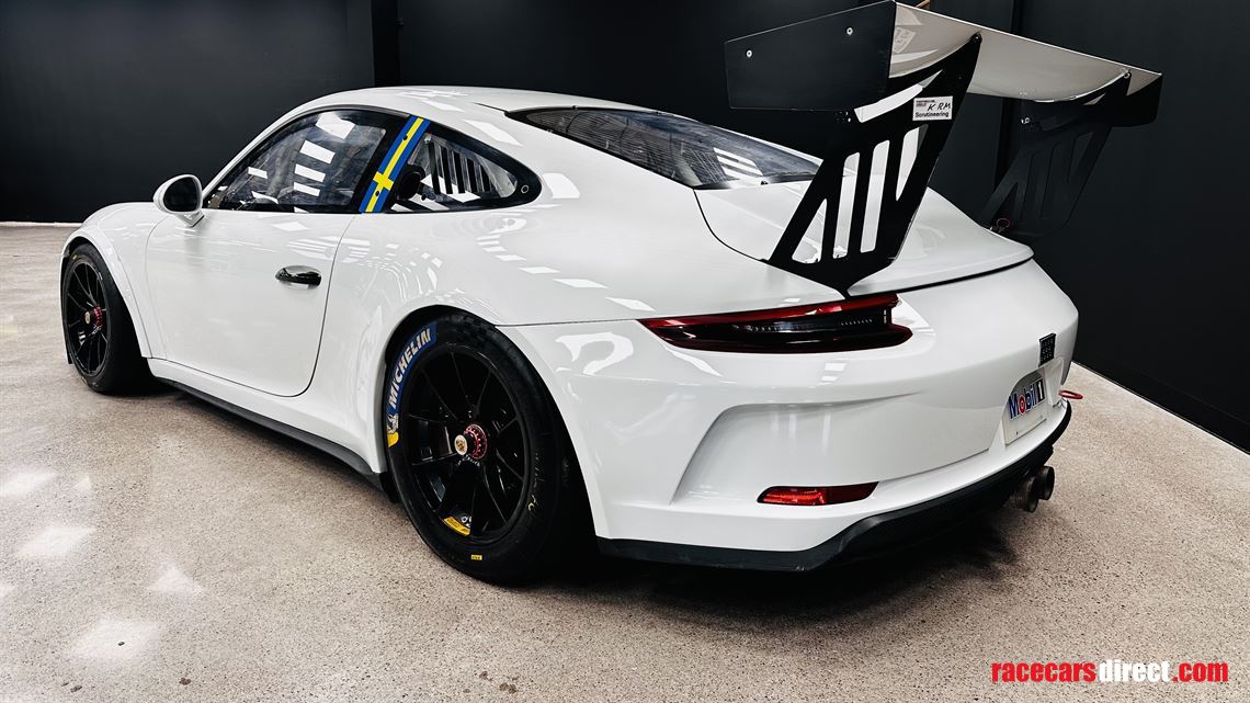 porsche-9912-cup-2018-565h-abs