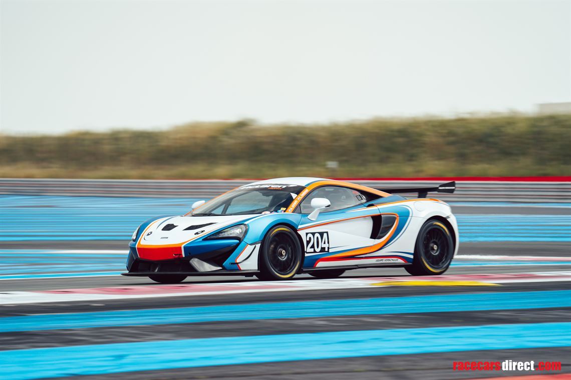 mclaren-570-gt4-race-winning