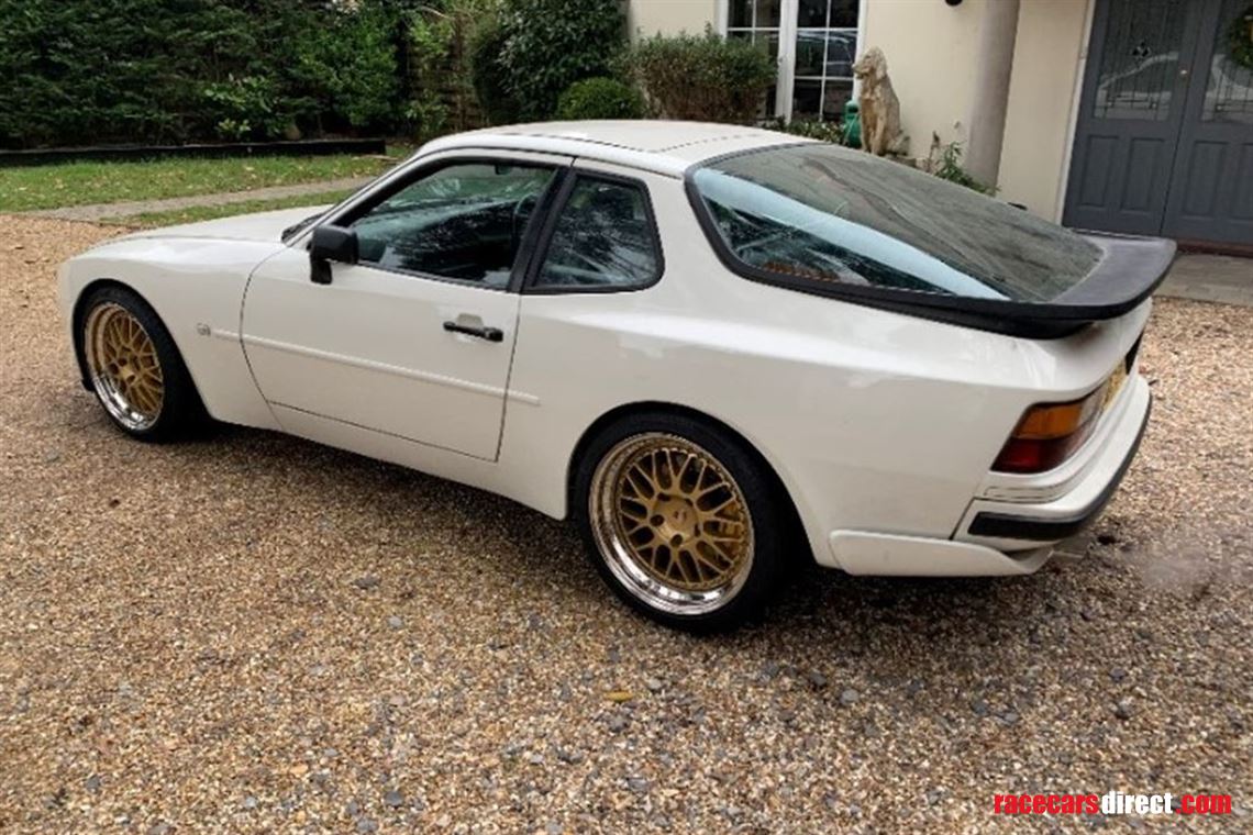 porsche-944-3l16v-turbo