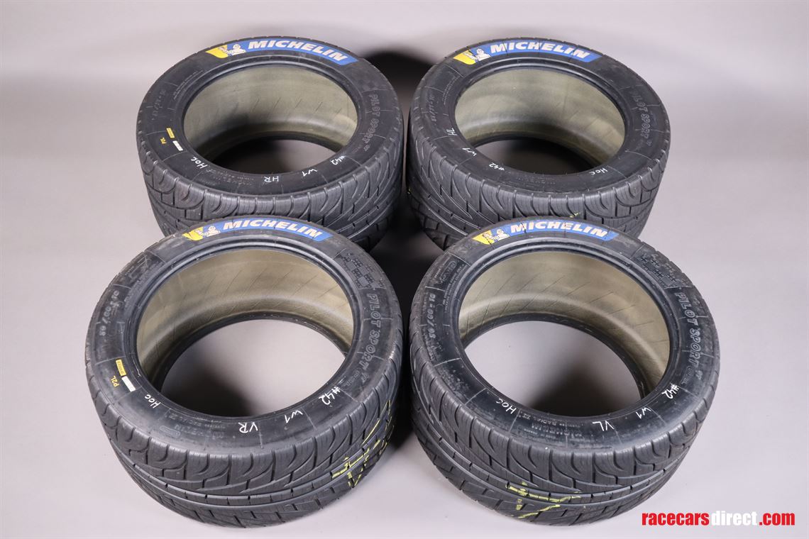 michelin-pilot-sport-gt-rain-tires-tire-compo