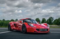 hennessey-venom-gt-2011-in-usa-today