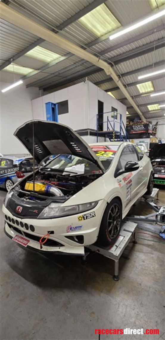 mugen-honda-civic-fn2-type-r-race-car-k24