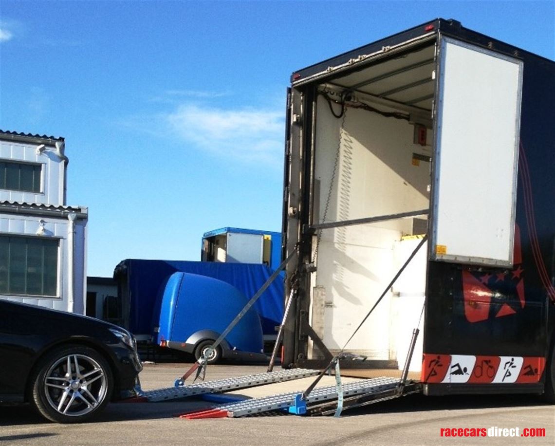 racetrailer---3-cars-living-double-deck