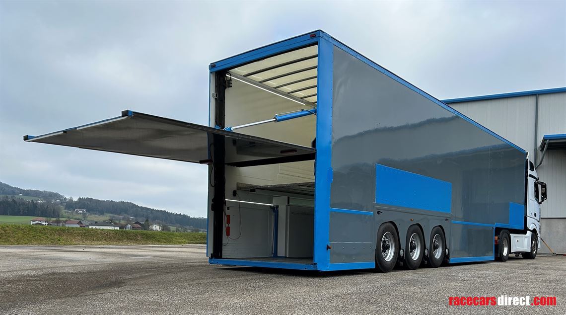 race-trailer---vario---hydraulic-floor