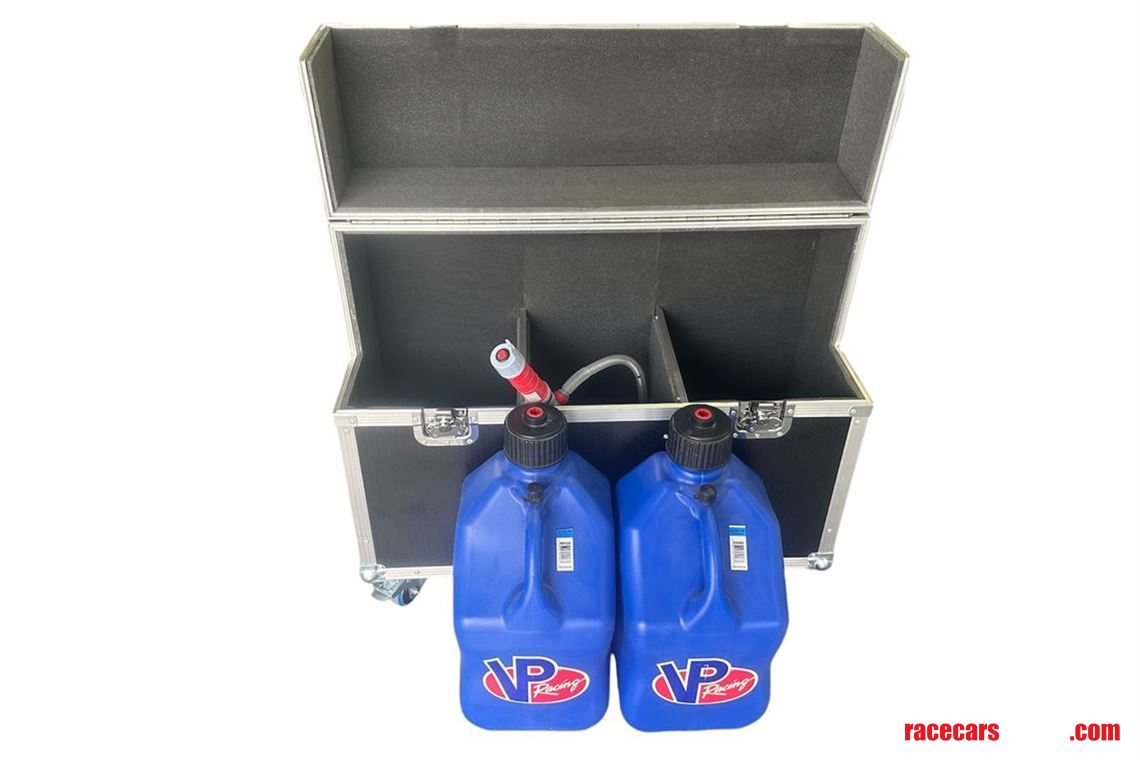 2-x-20l-vp-fuel-jugs-with-flight-case---vme-f