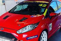 ford-fiesta-st240