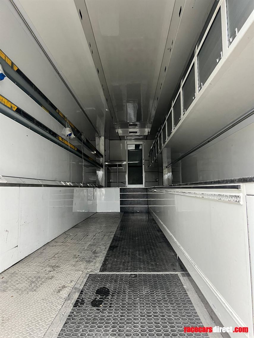 Racecarsdirect.com - ***SOLD*** BWT Alpine F1 Team race trailer