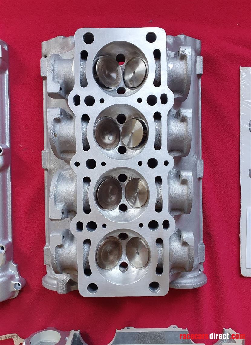 abarth-simca-1300-twin-spark-cylinder-head