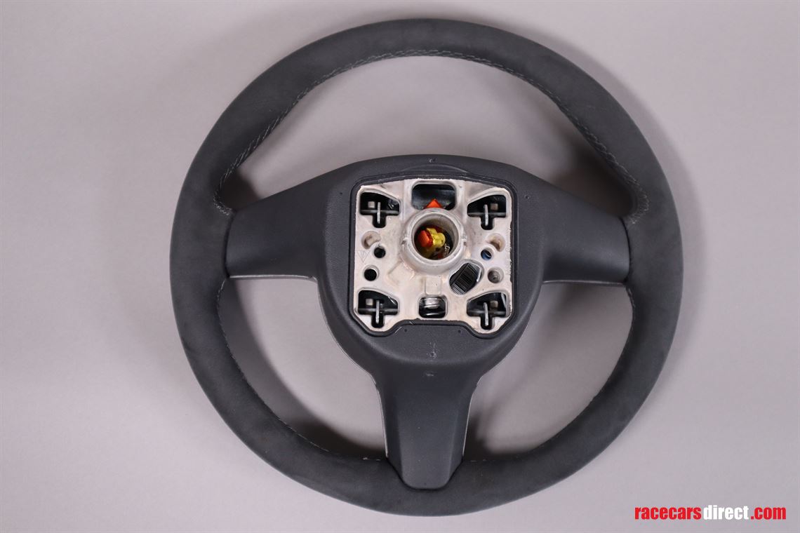 porsche-997-gt3-rs-steering-wheel-with-airbag