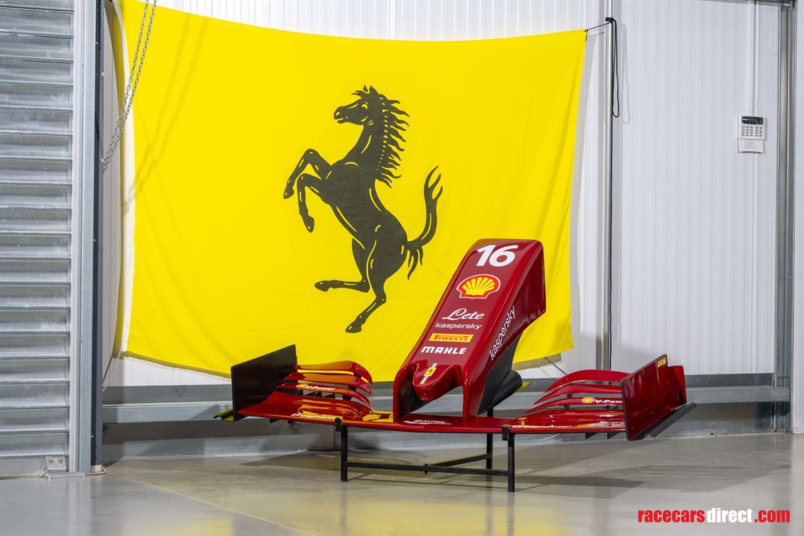 charles-leclerc-2020-scuderia-ferrari-replica