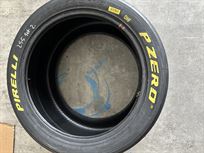 pirelli-slick-tyres-new