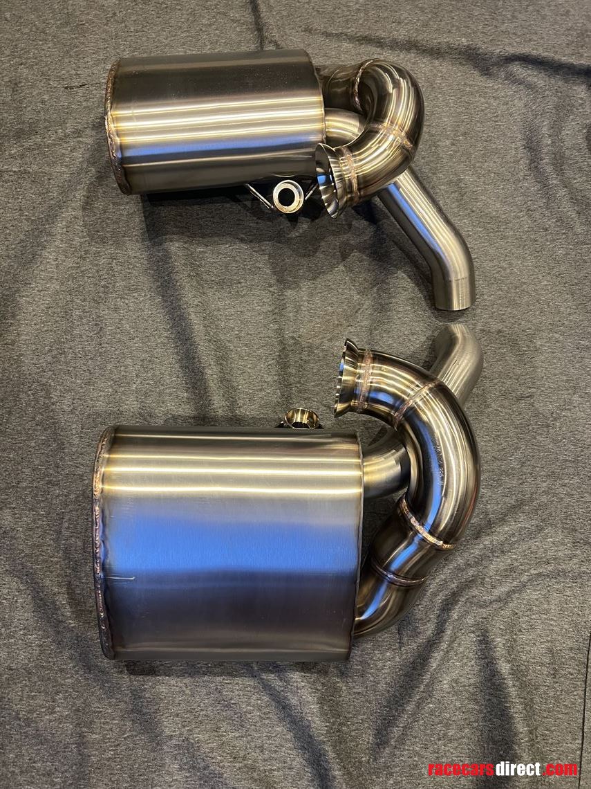 ferrita-exhaust-system-for-trackday-90db