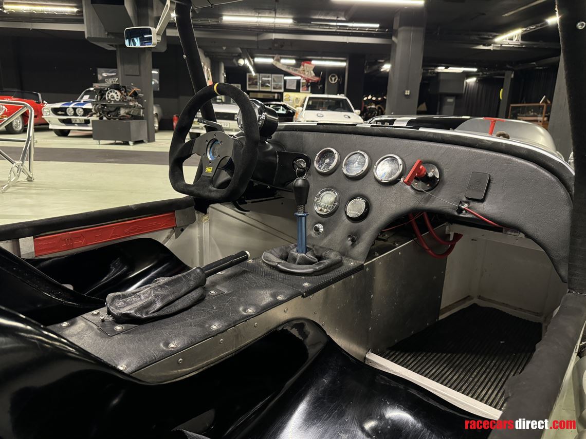 caterham-lotus-seven-replica-for-road-and-tra