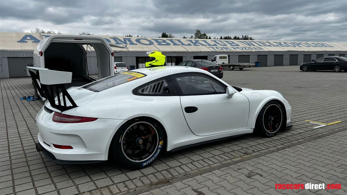 porsche-991-cup-40-engine