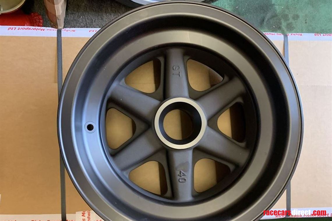 Racecarsdirect.com - Ford GT40 BRM wheels