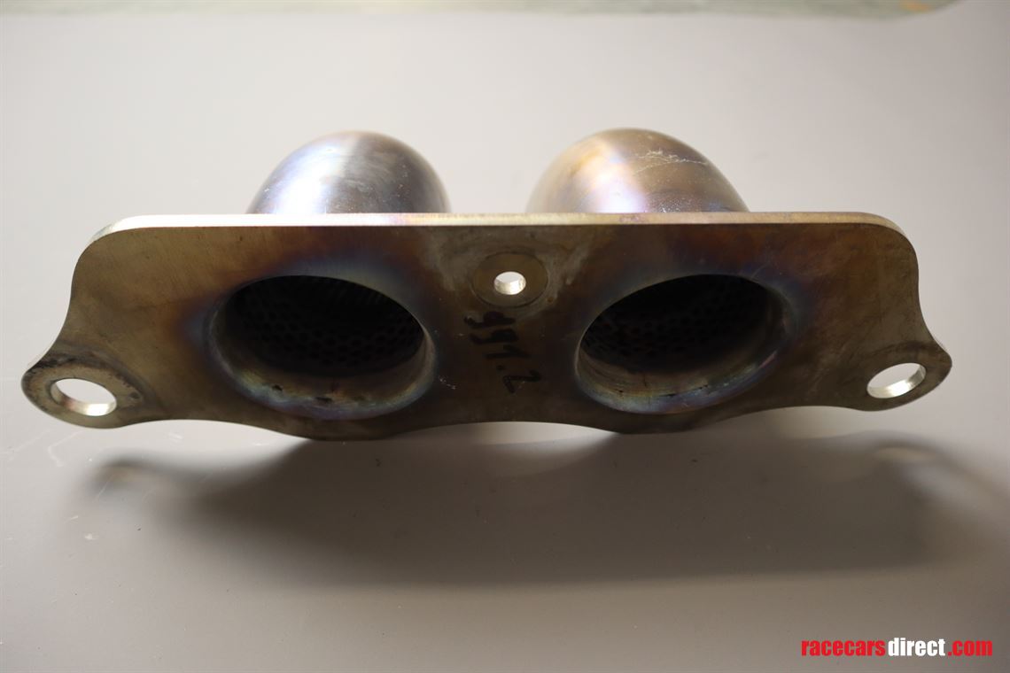 porsche-9912-cup-exhaust-trim-angled-downward