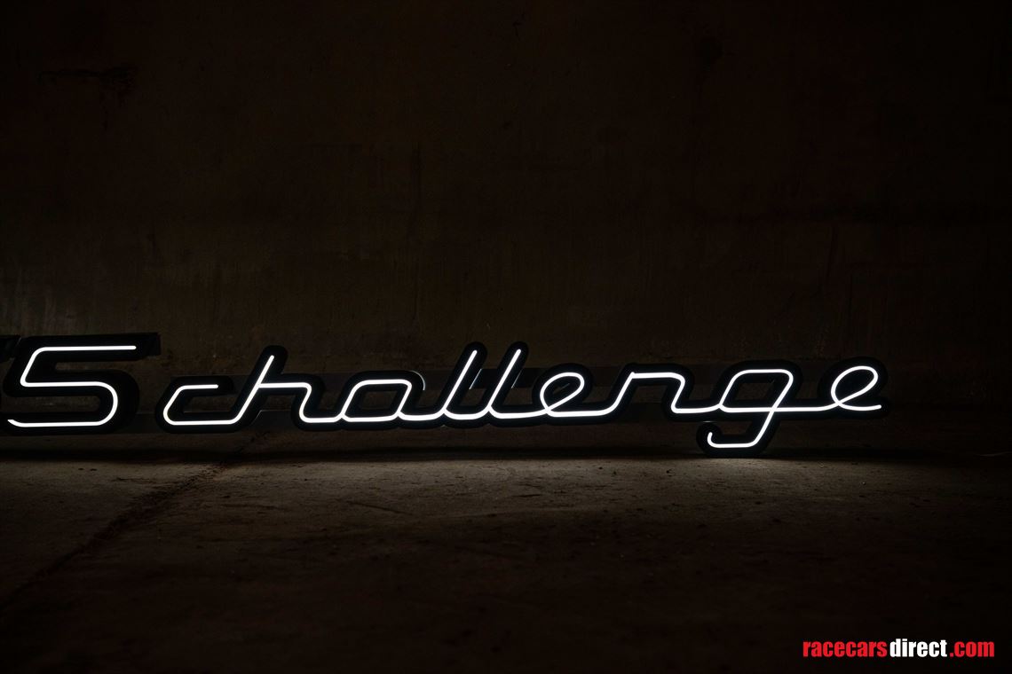 illuminated-f355-challenge-sign