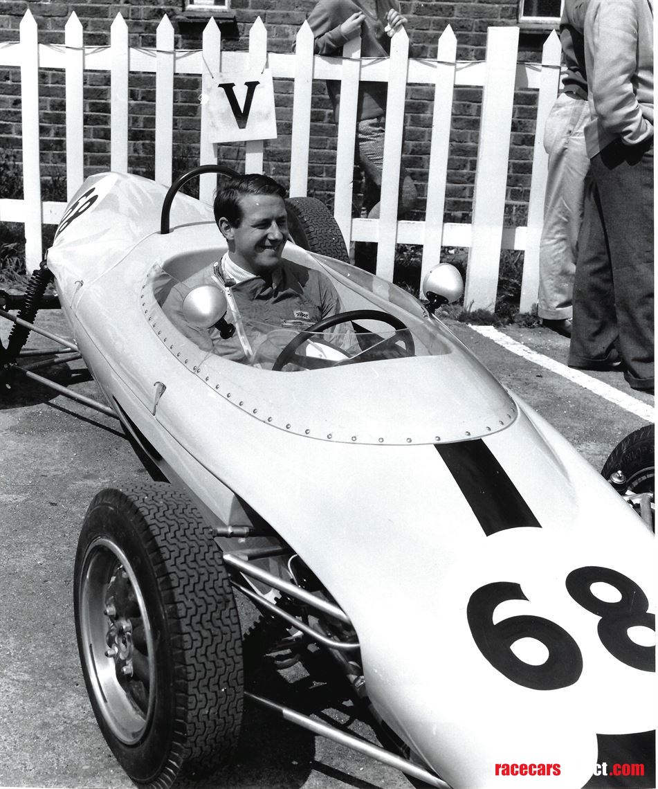 1961-lola-mk3---1500cc-formula-1-formula-juni