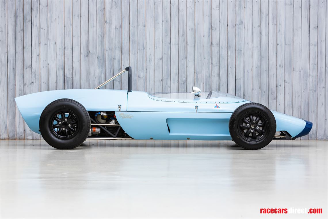 1961-lola-mk3---1500cc-formula-1-formula-juni