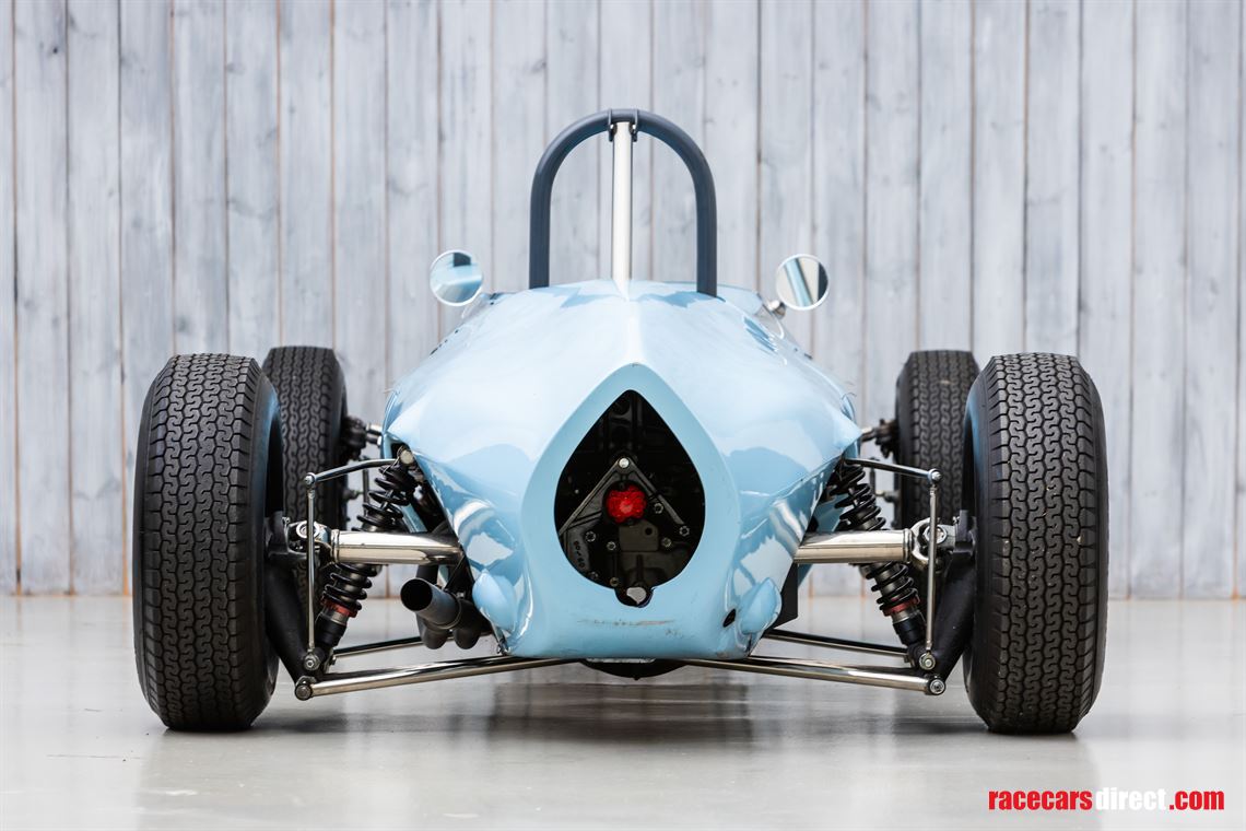 1961-lola-mk3---1500cc-formula-1-formula-juni