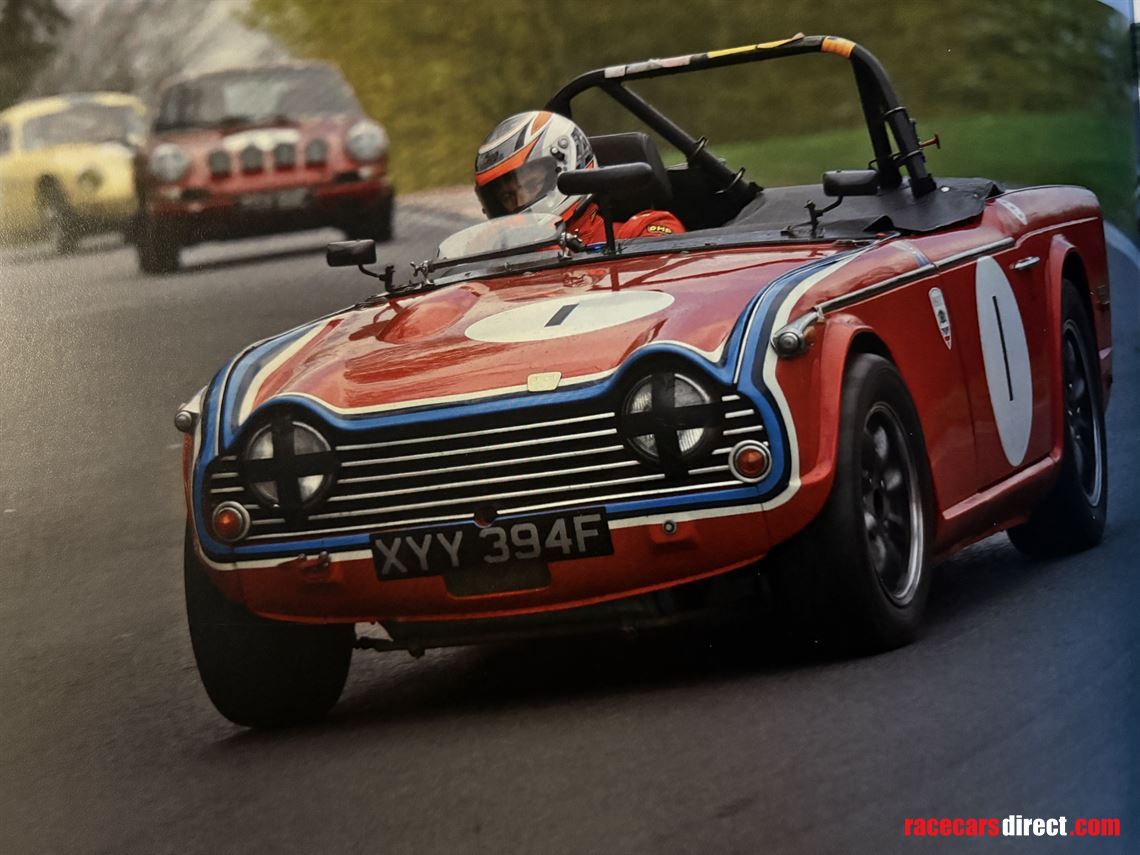 triumph-tr5250-race-car