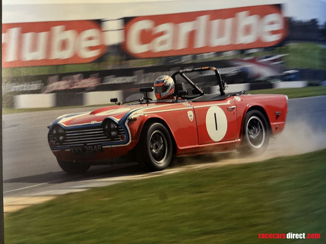 triumph-tr5250-race-car