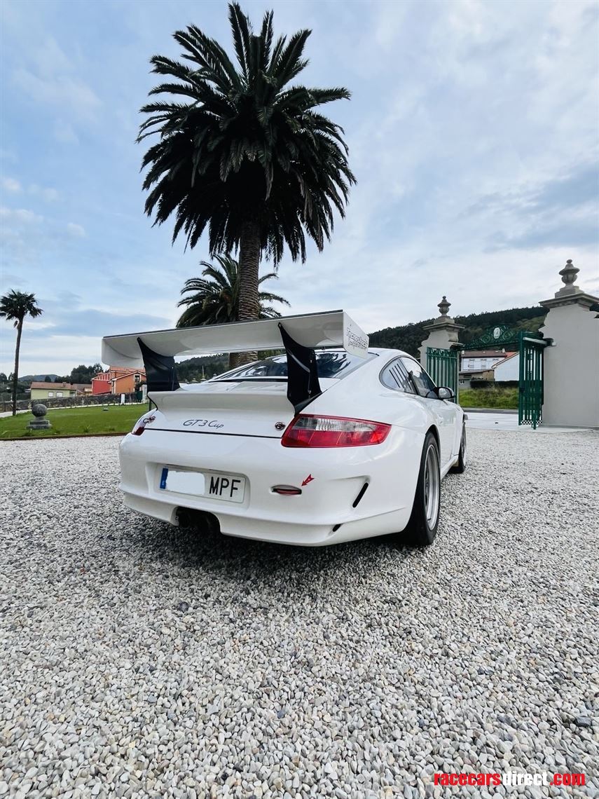 porche-911-gt3-rallye