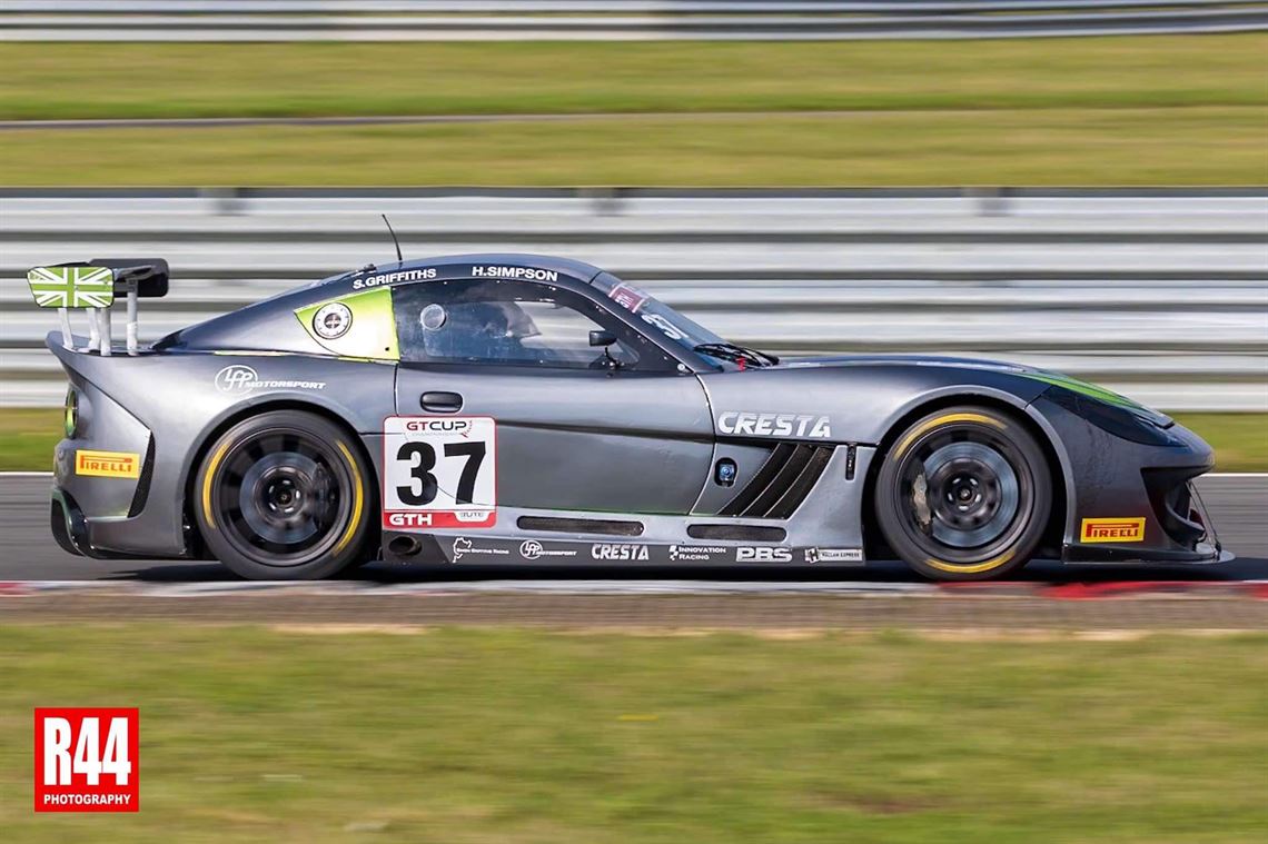 ginetta-g55-gt4-arrive-drive-package-gt-cup-2