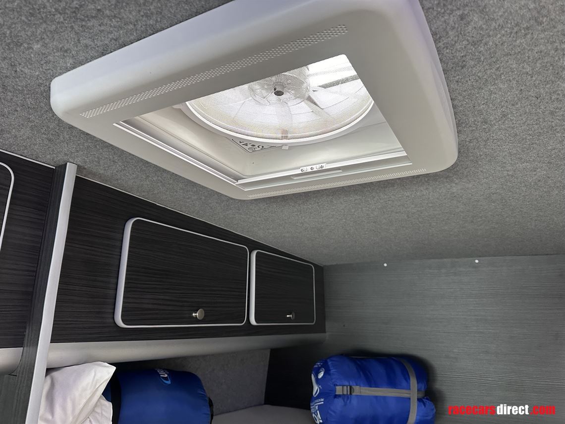 2019-vw-crafter-trendline-race-vancamper