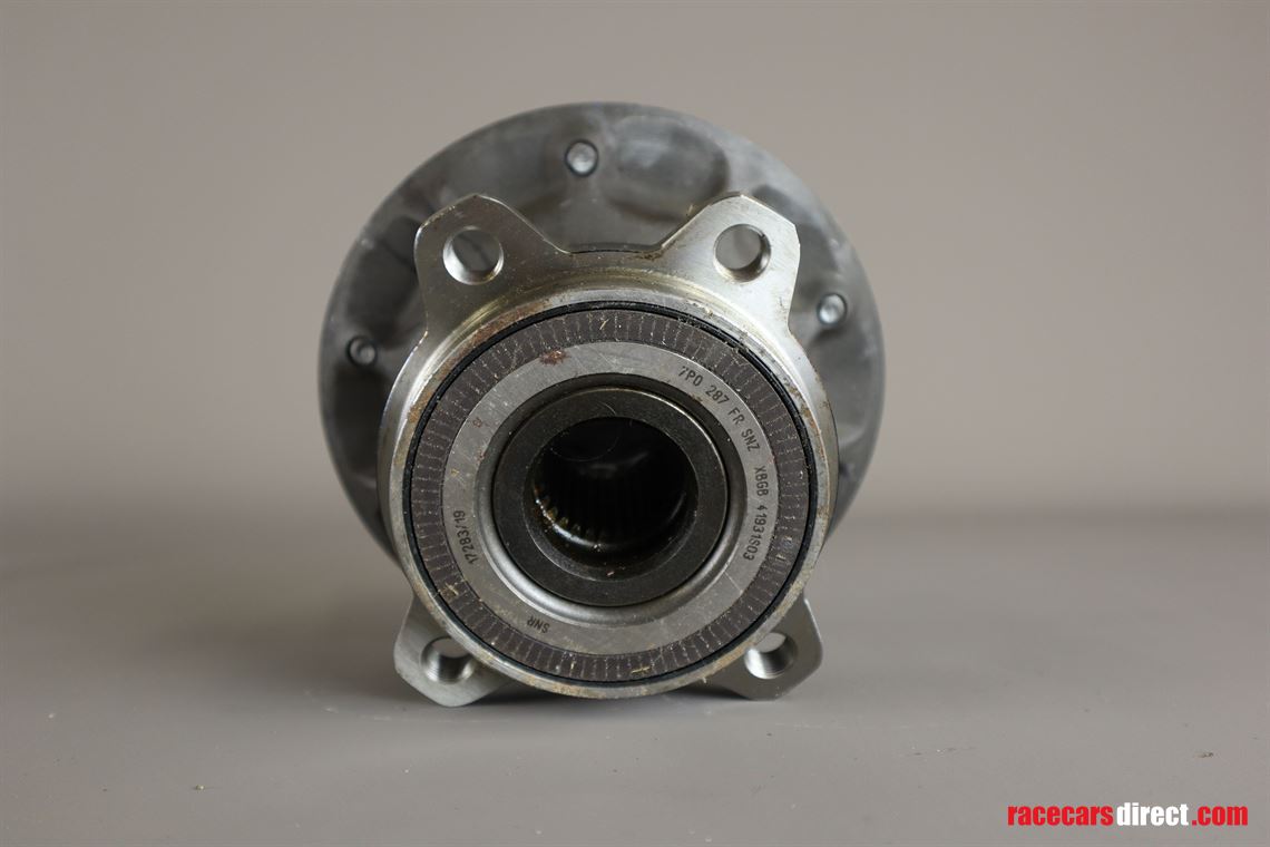 porsche-991-cup-wheel-hub