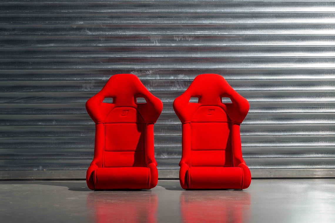 ferrari-f40-seats