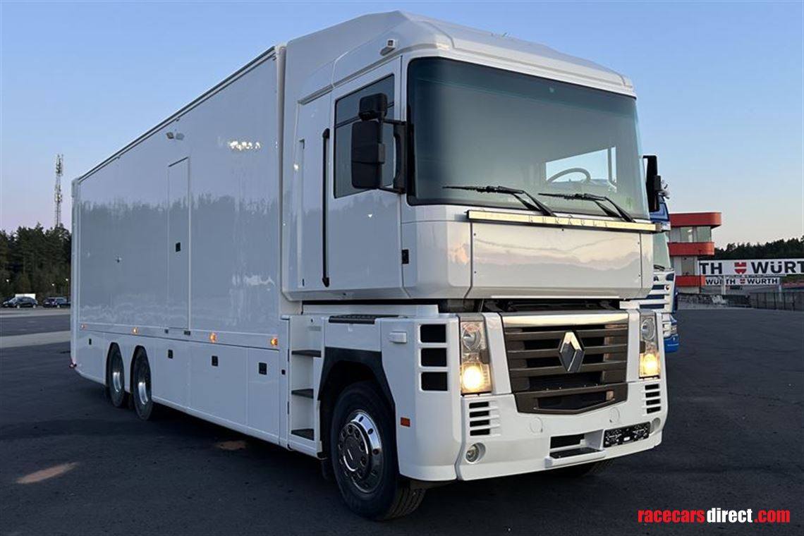 ex-f1---renault-magnum-26-tonne-race-truck-aw