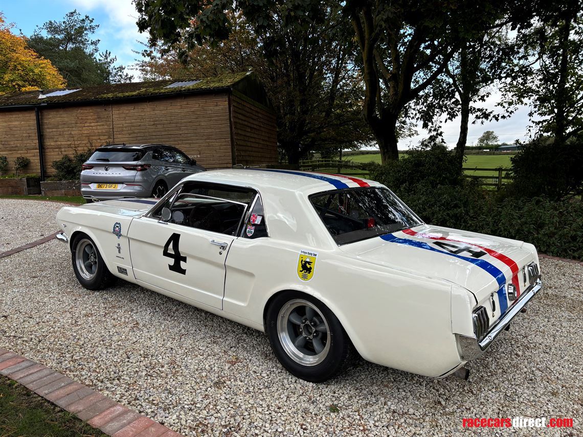 ford-mustang-fia-pre66