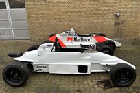 mondiale-m90s-ff1600reynard-88f-ff1600