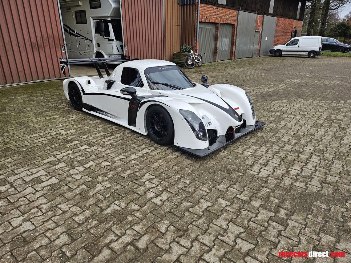 radical-rxc-gt-600r-650ps-road-legal